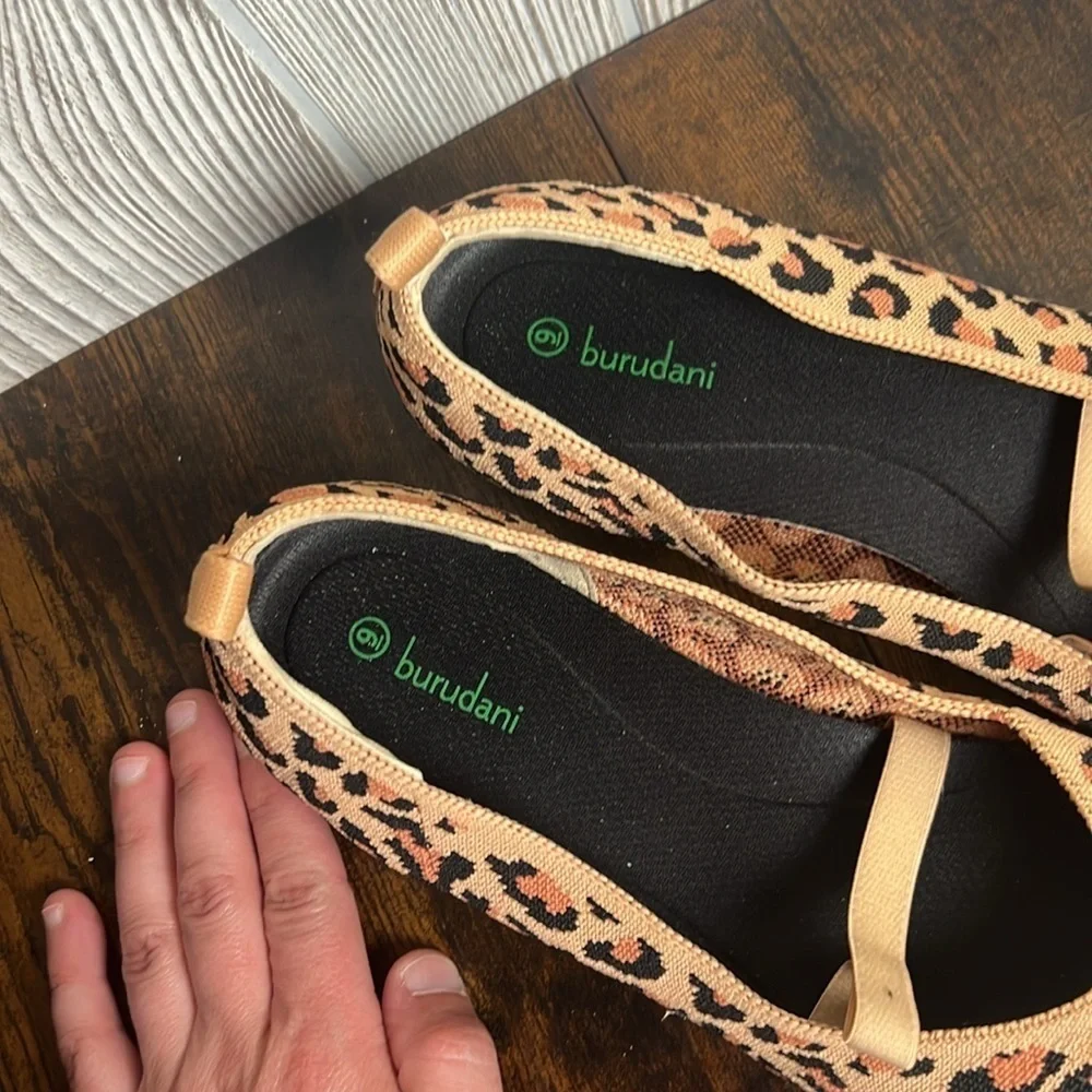 Leopard Print Women's Flats Size 9